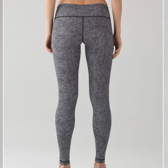Lululemon Wunder Under Pant III - Picture 2 of 8